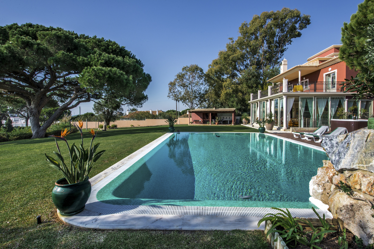 Villa Ruinas is one of the best villas in Albufeira